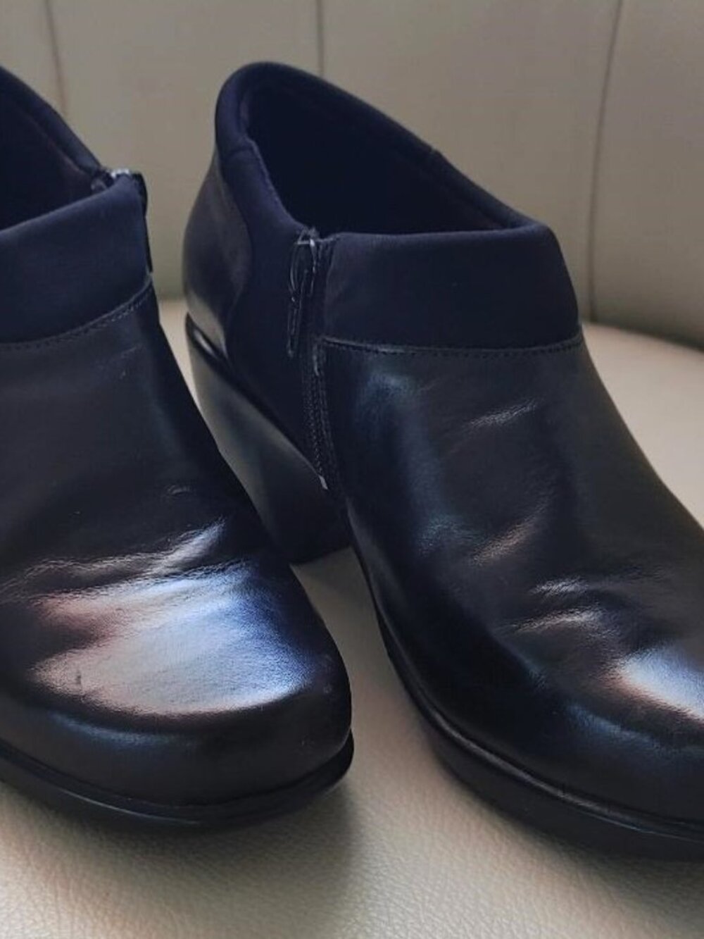 NAOT Stylish Black Leather Zip Booties Platform Cuban Heel Soft Cushion Cuff 7M